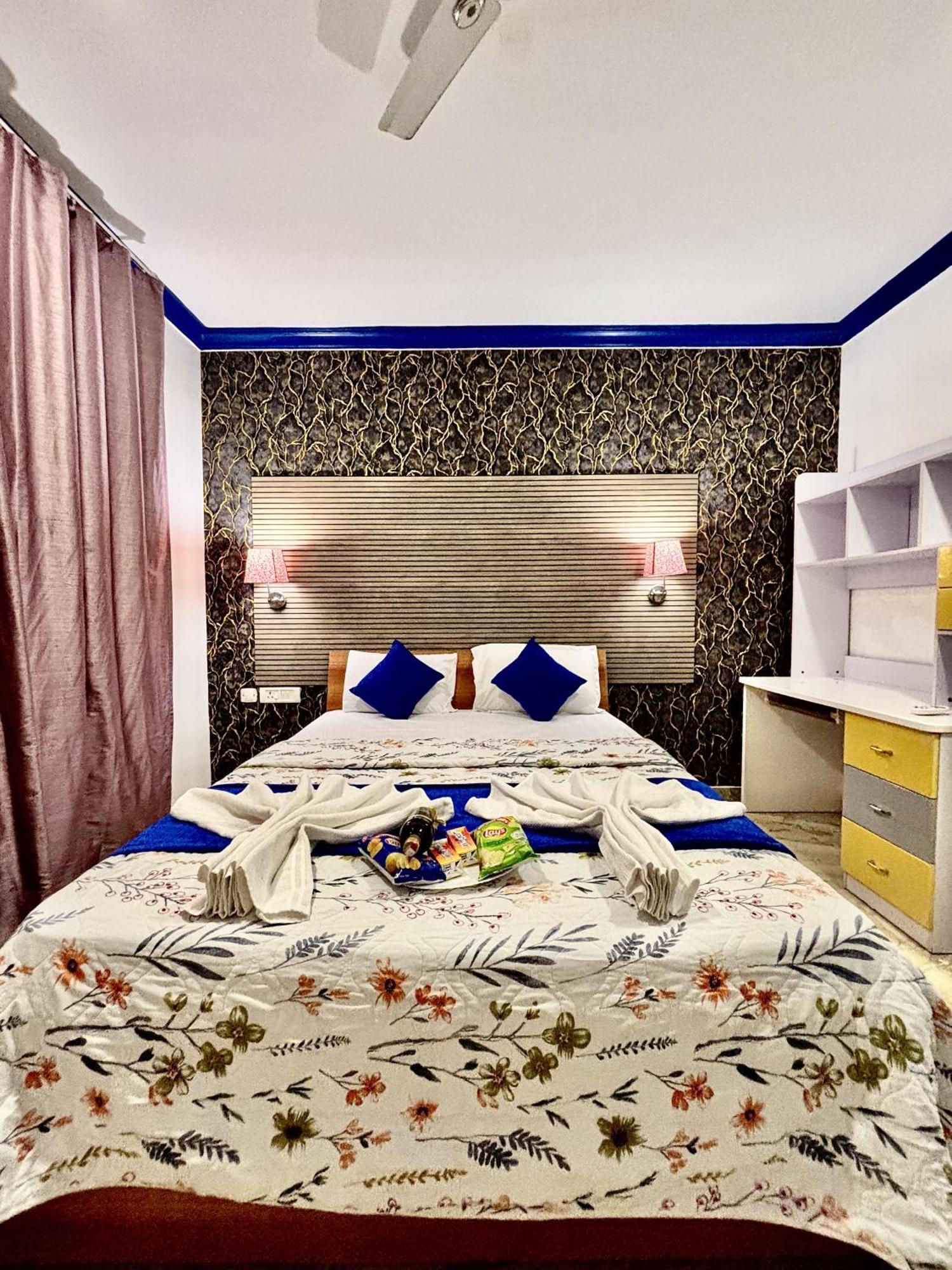 3bhk Private Pool By Silver * Calangute