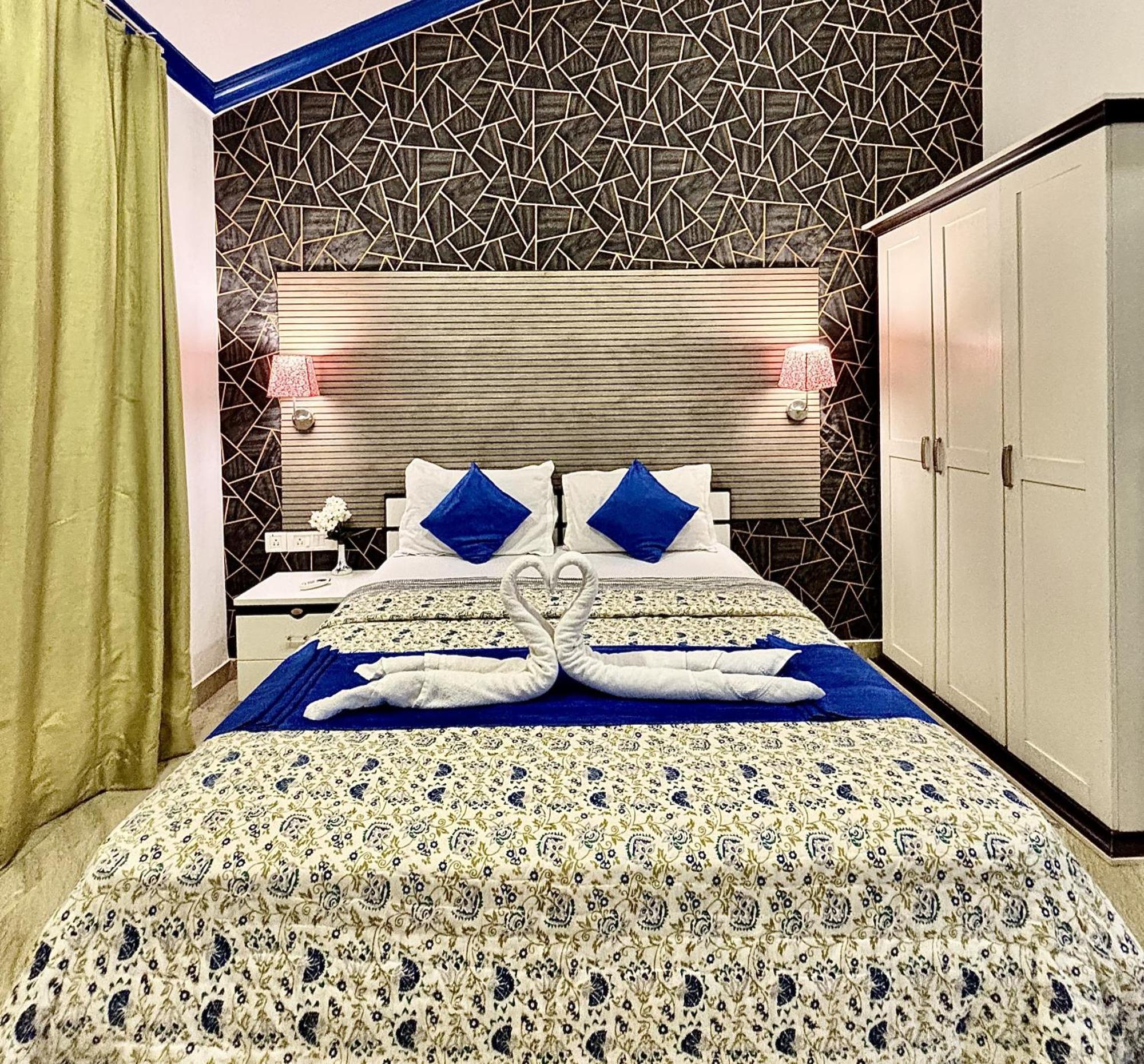 Villa 3bhk Private Pool By Silver *